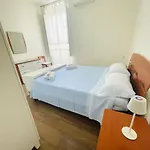 Dadahouse * Syrakus