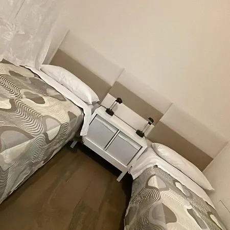 Dadahouse * Siraküza